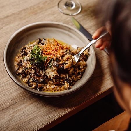 Peppers Waymouth Hotel Adelaide Exterior foto A bowl of oatmeal